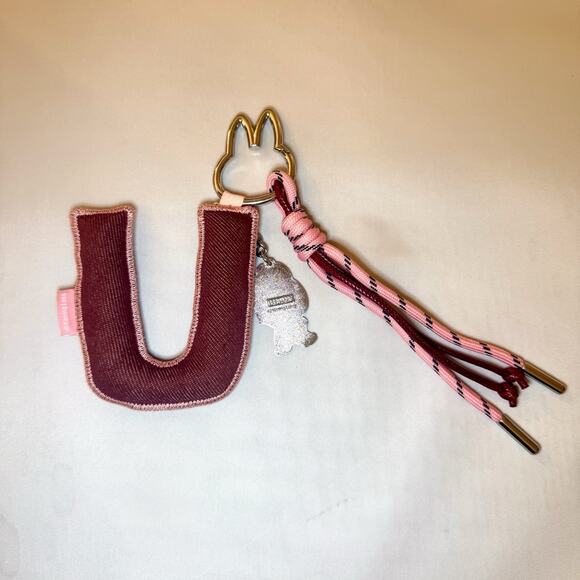 Pop Mart The Monsters Letter U Keychain Blind Box Plush Pendant Bag Charm - Picture 3 of 4